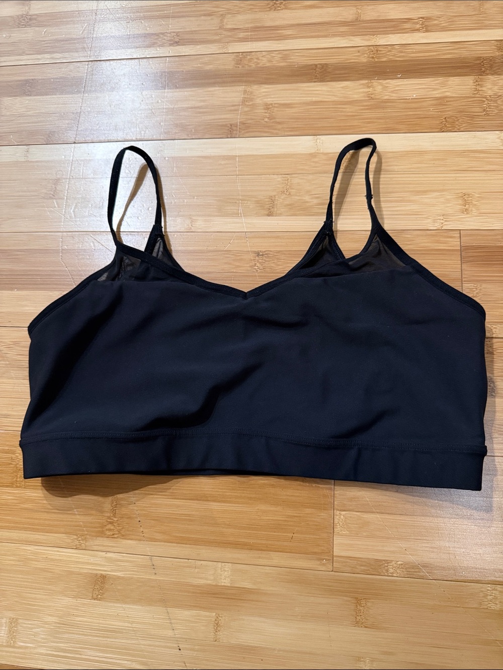 Black sports bra